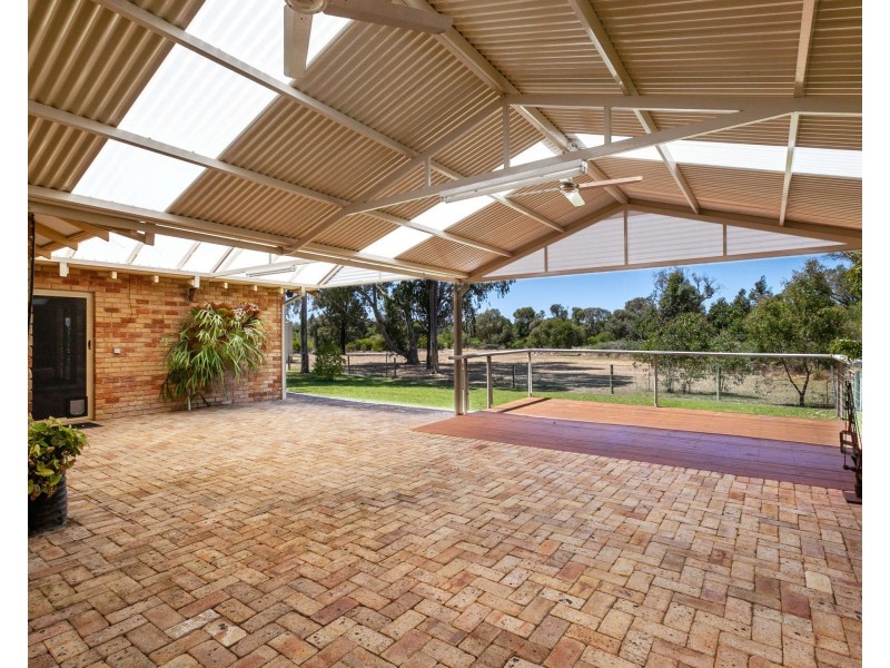 208 Gibbs Road, Banjup WA 6164