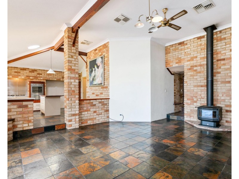 208 Gibbs Road, Banjup WA 6164