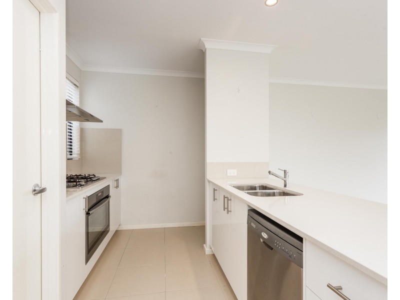 5 Dolomite Avenue, Wellard WA 6170