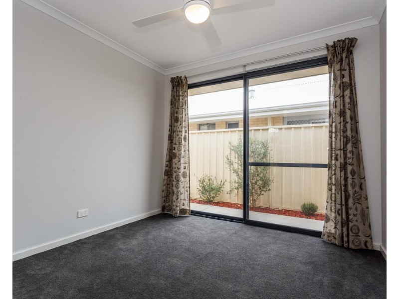 5 Dolomite Avenue, Wellard WA 6170