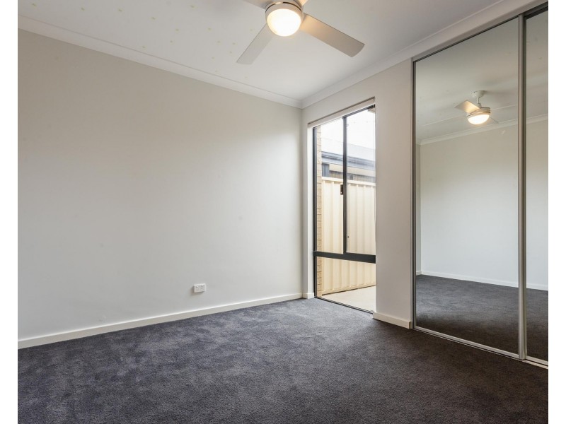 5 Dolomite Avenue, Wellard WA 6170