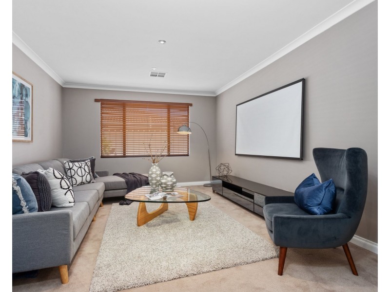 10 Humboldt, Aubin Grove WA 6164