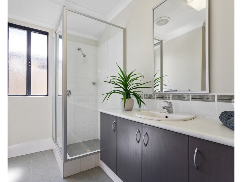 10 Humboldt, Aubin Grove WA 6164