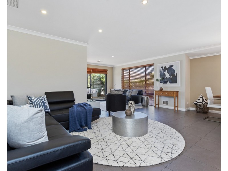 10 Humboldt, Aubin Grove WA 6164