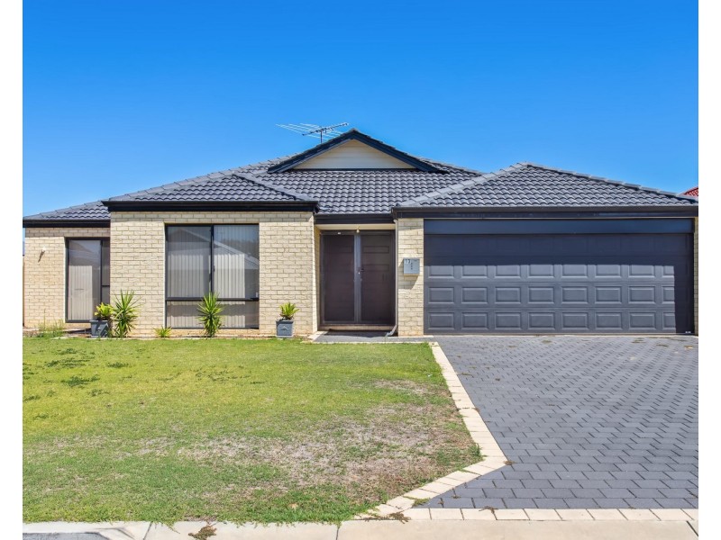 13 Southaven Green, Success WA 6164