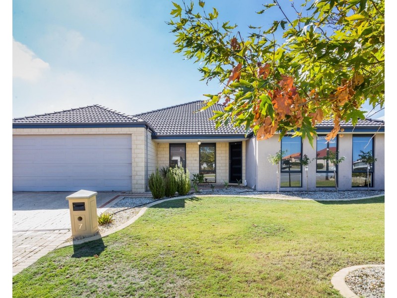 7 Belmore Bend, Aubin Grove WA 6164