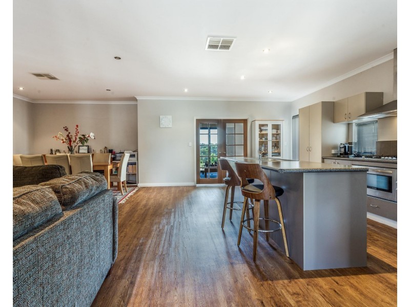 7 Belmore Bend, Aubin Grove WA 6164