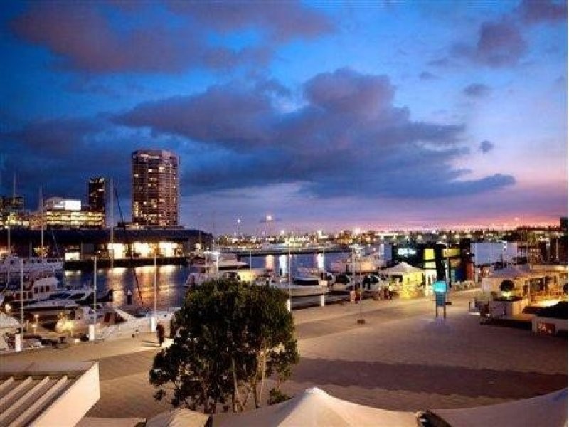 101/2 New Quay Promenade, Docklands VIC 3008