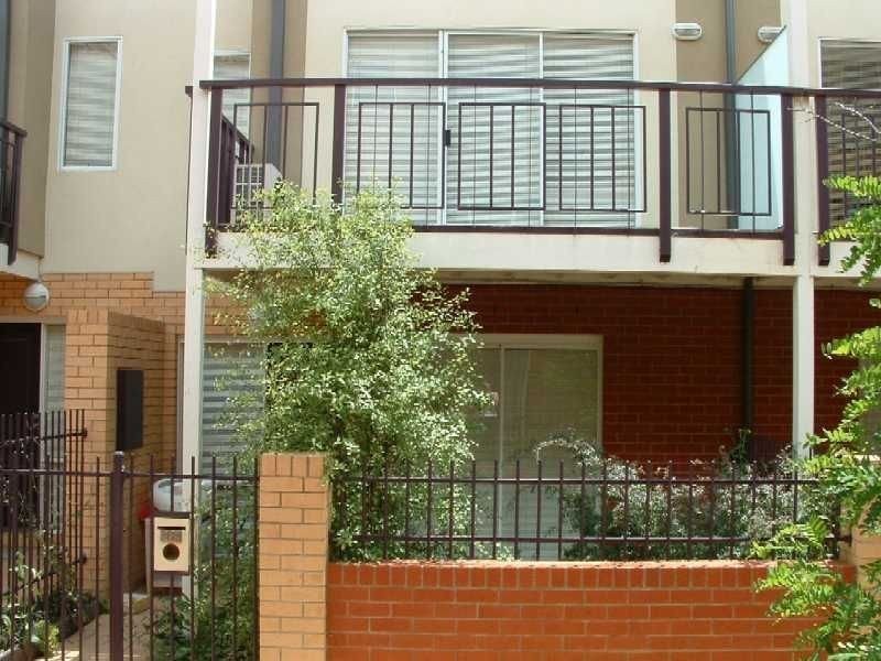 18 Kynoch Lane, Maribyrnong VIC 3032