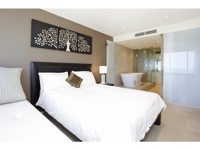 83/8-10 The Esplanade, St Kilda VIC 3182