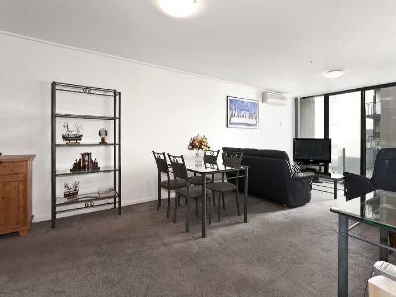 2008/163 City Road, Southbank VIC 3006