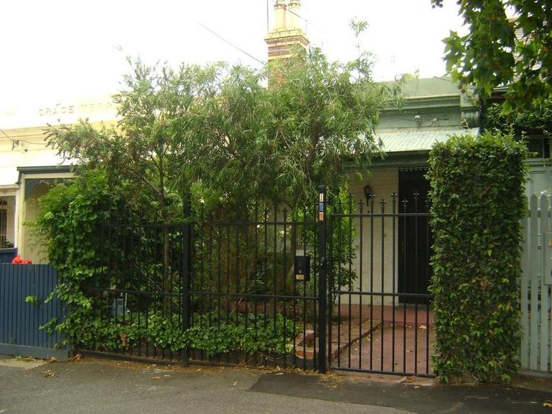 123 Barkly Street, Carlton VIC 3053