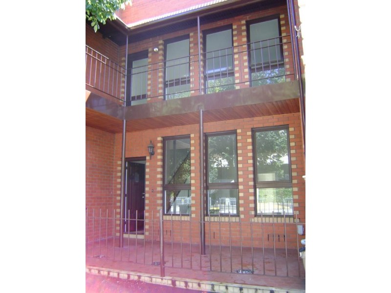 270 Elgin Street, Carlton VIC 3053