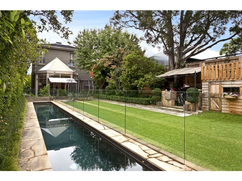 17 Wynnstay Road, Prahran VIC 3181