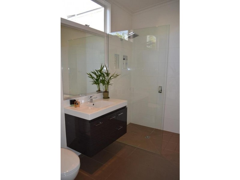 64 Victoria Street, Brunswick East VIC 3057