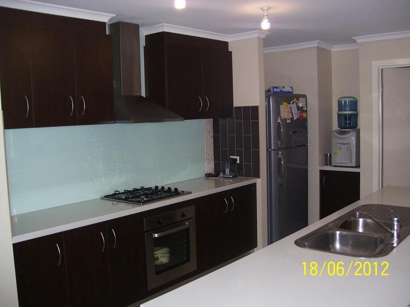 27 Glencoe Street, Kurunjang VIC 3337