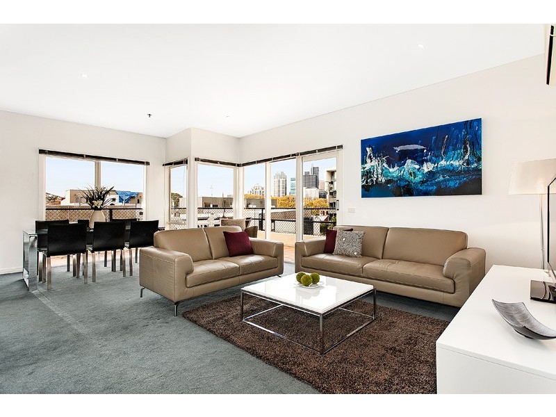 17/650 Swanston Street, Carlton VIC 3053