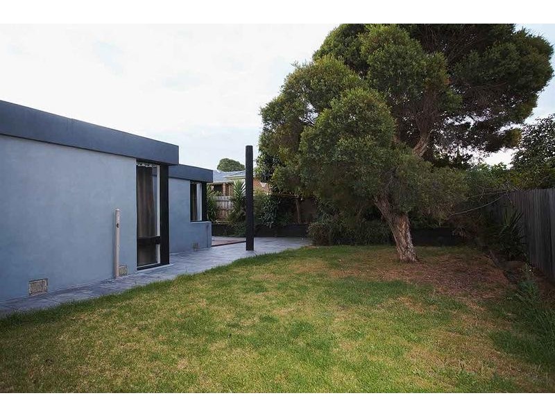 26 Judith St, Keilor East VIC 3033