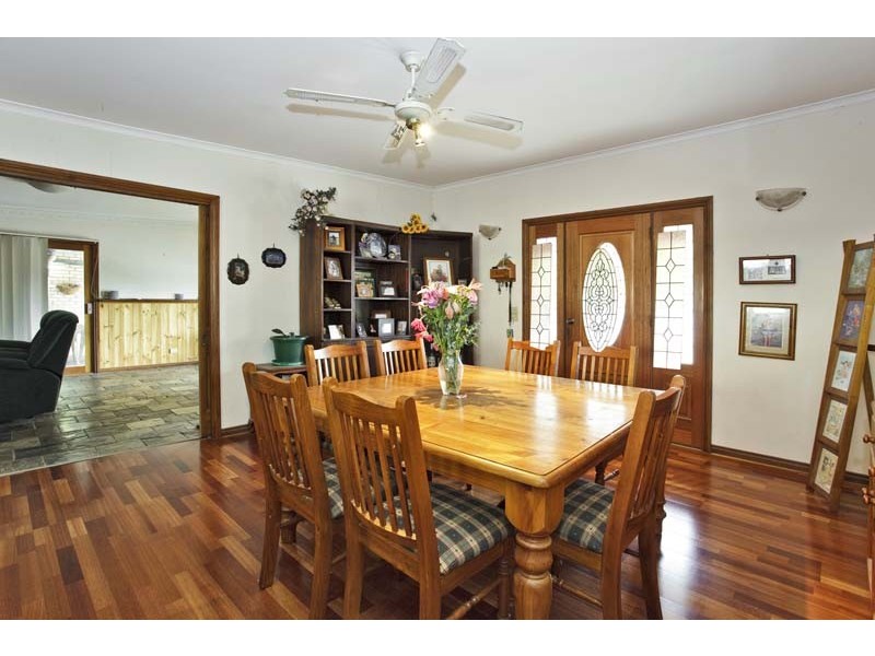 70 Bardwell Drive, Mickleham VIC 3064