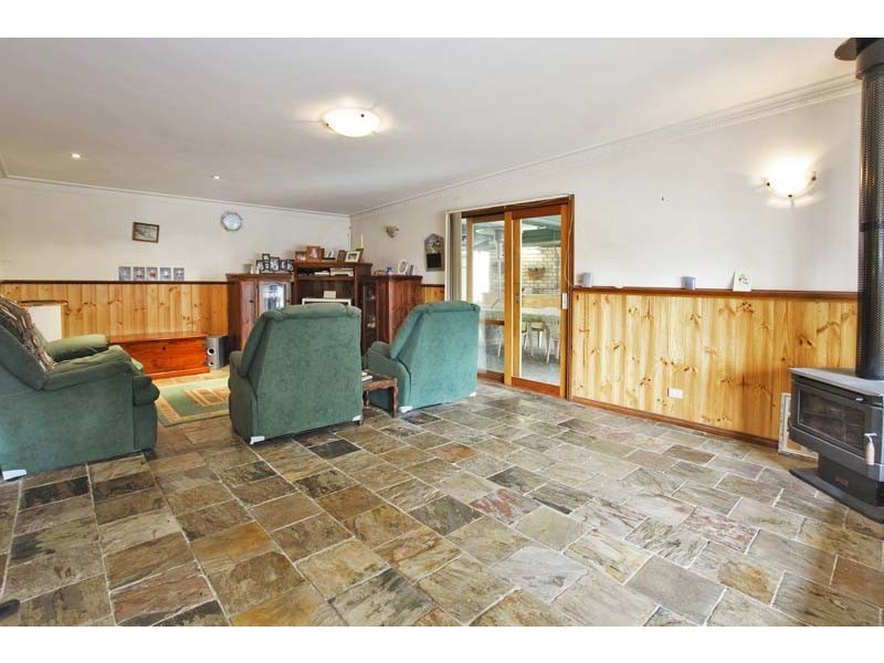 70 Bardwell Drive, Mickleham VIC 3064