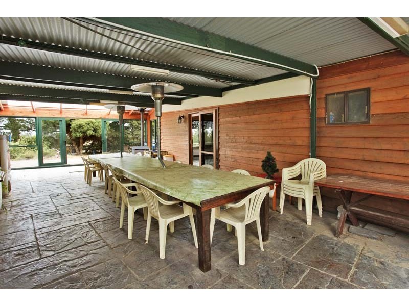70 Bardwell Drive, Mickleham VIC 3064