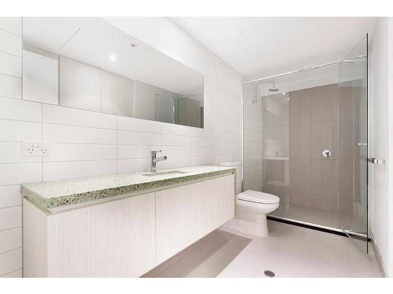 1710/675 La Trobe Street, Docklands VIC 3008