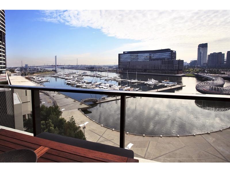 701/60 Lorimer Street, Docklands VIC 3008