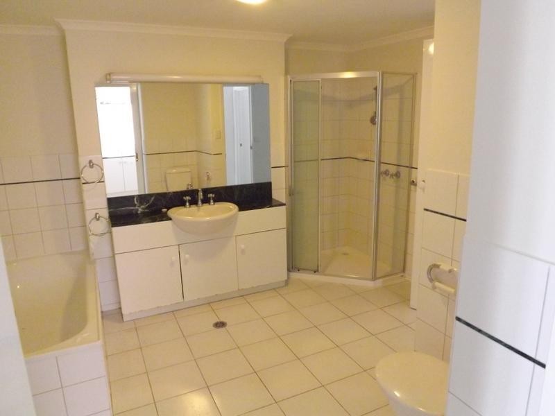 5/7-29 Lt Palmerston Street, Carlton VIC 3053