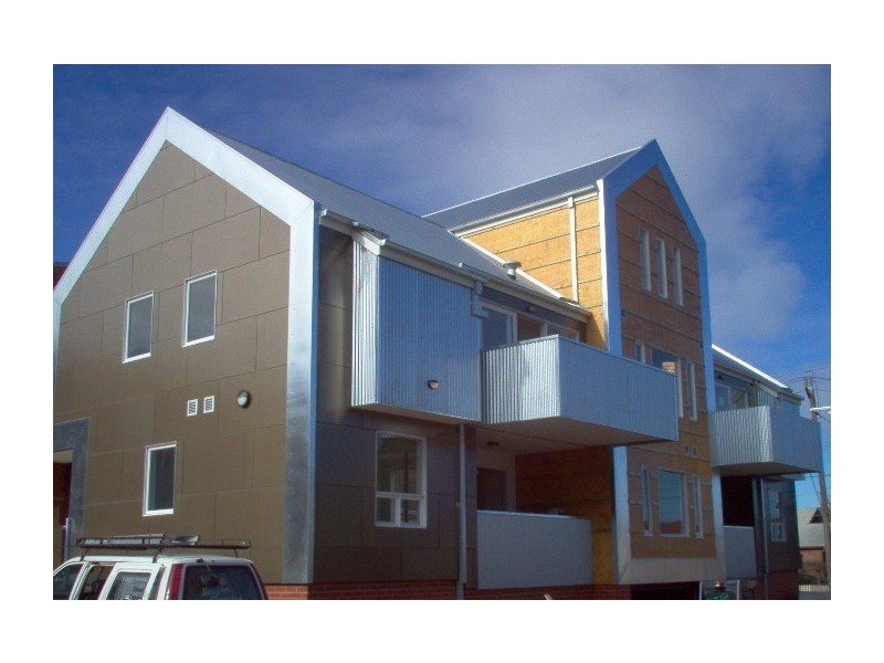 12/1 Pottery Court, Brunswick VIC 3056