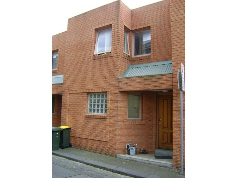 10 University Street, Carlton VIC 3053