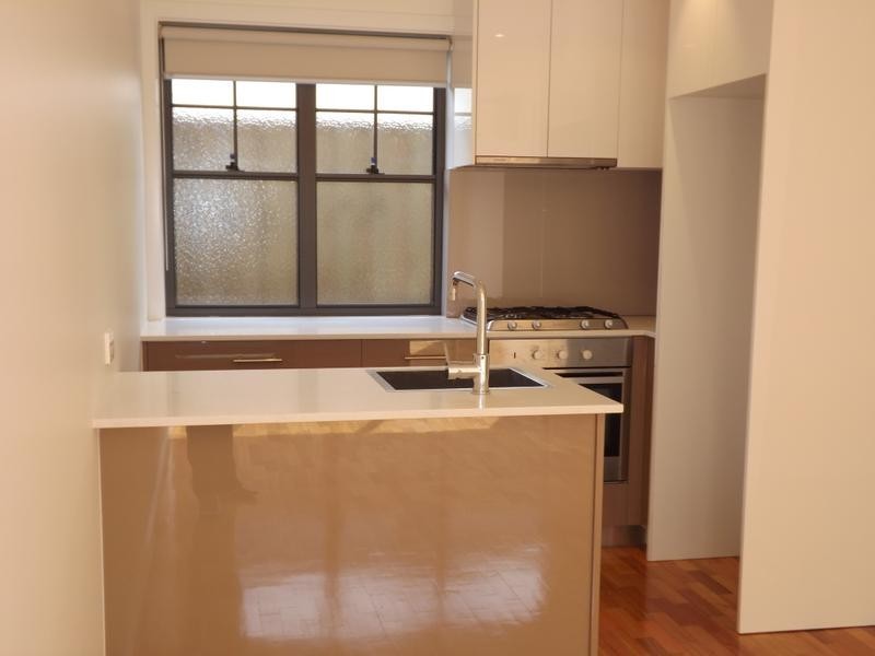 4/43 Rosstown Road, Carnegie VIC 3163