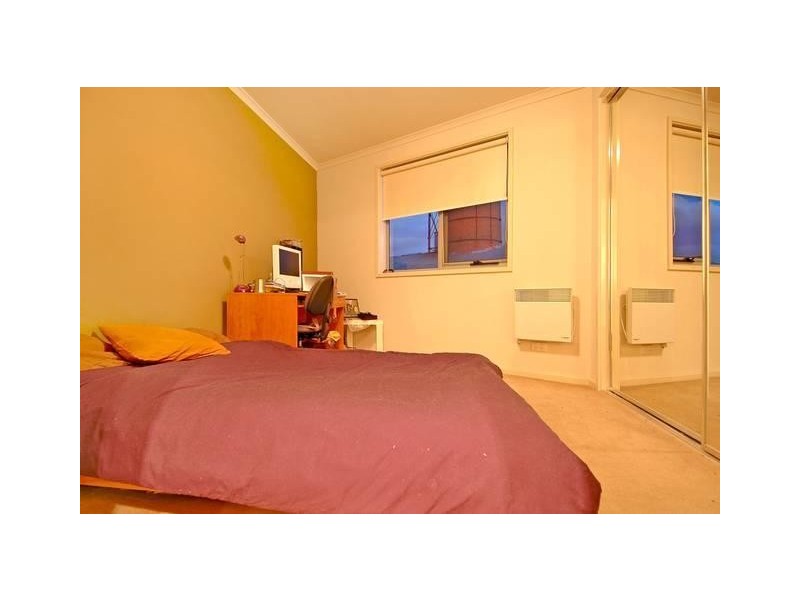 18/97 Brickworks Drive, Brunswick VIC 3056