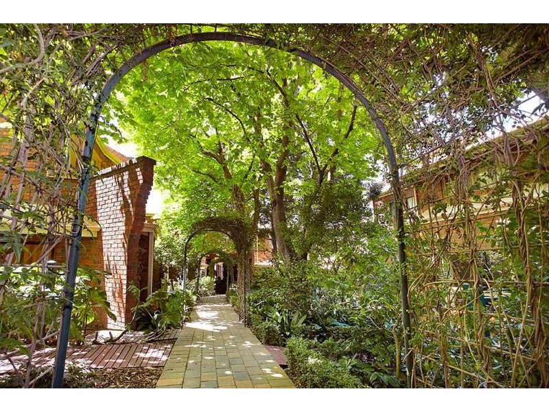 13/22-26 Grattan Street, Carlton VIC 3053