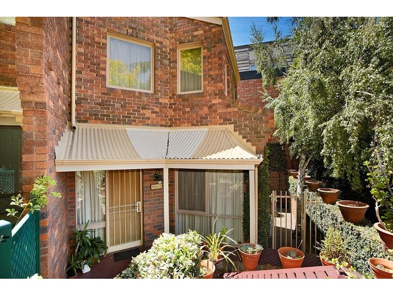 13/22-26 Grattan Street, Carlton VIC 3053