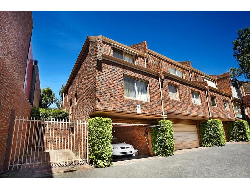 13/22-26 Grattan Street, Carlton VIC 3053