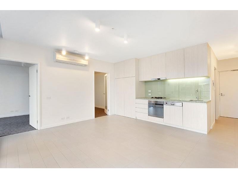 1710/675 La Trobe Street, Docklands VIC 3008