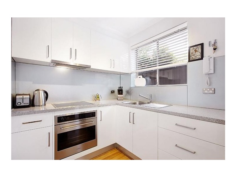 14/68 Hopetoun Avenue, Brunswick West VIC 3055