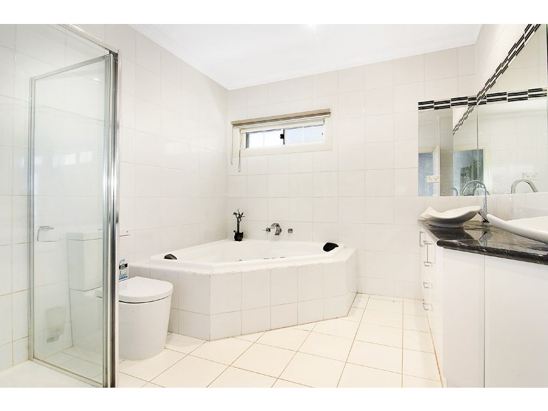 12 Wetherby Court, Hillside VIC 3037