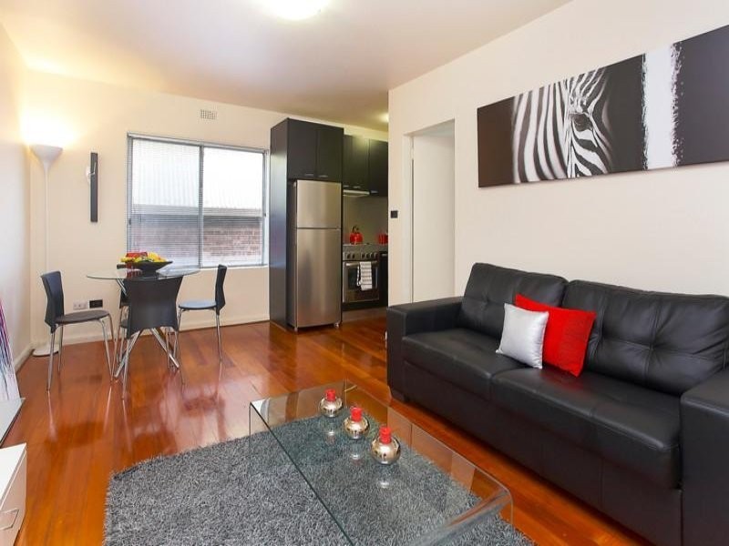 6/18 Pender Street, Thornbury VIC 3071