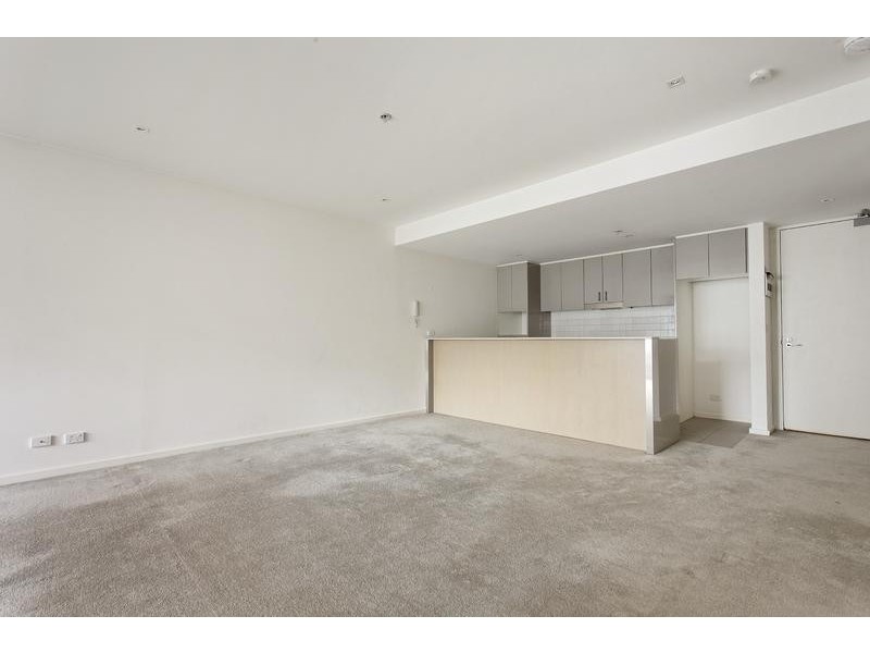 304/57 Bay Street, Port Melbourne VIC 3207