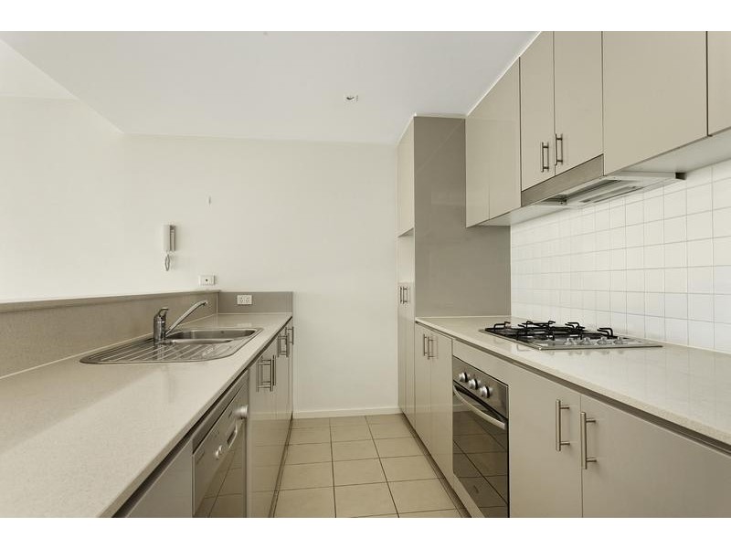 304/57 Bay Street, Port Melbourne VIC 3207