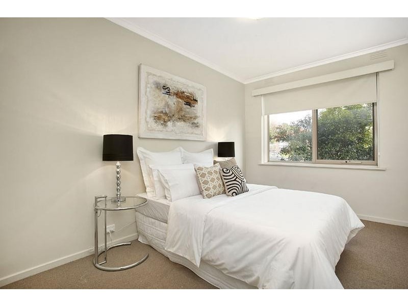 2/18 Murray Street, Brunswick West VIC 3055