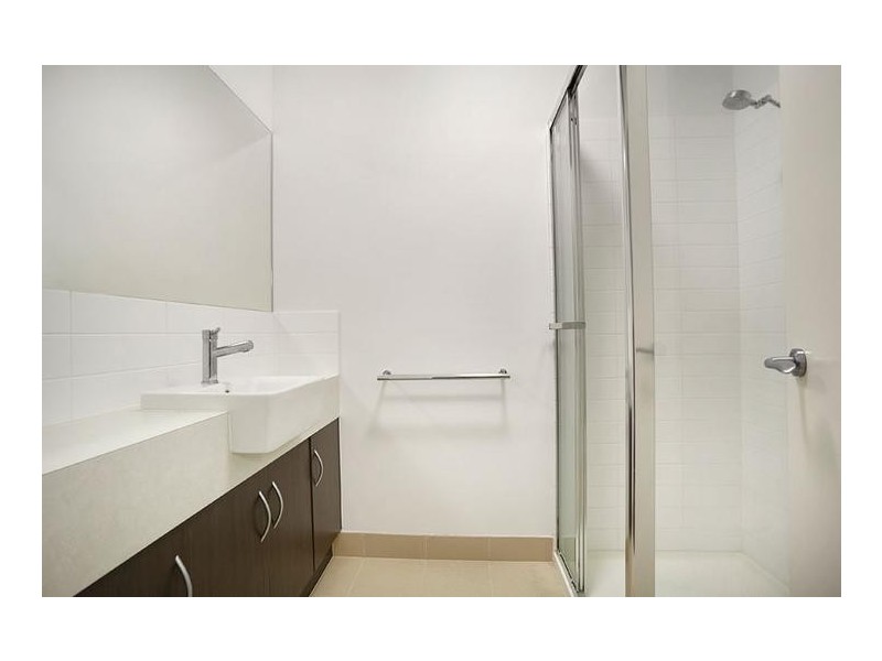 112/8 Pottery Court, Brunswick VIC 3056