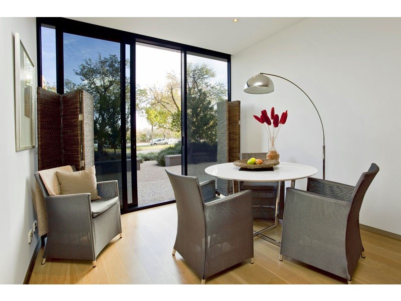 8/539 St Kilda Road, Melbourne VIC 3004