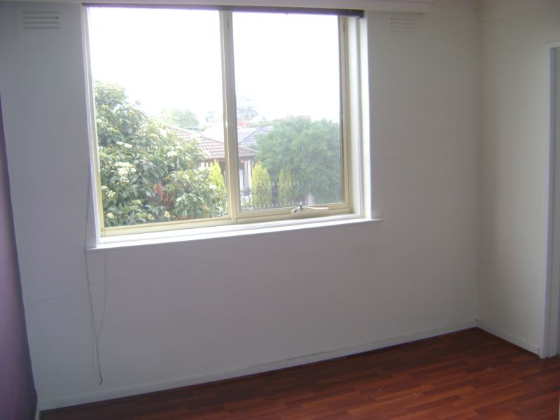 2/15 De Carle Street, Brunswick VIC 3056