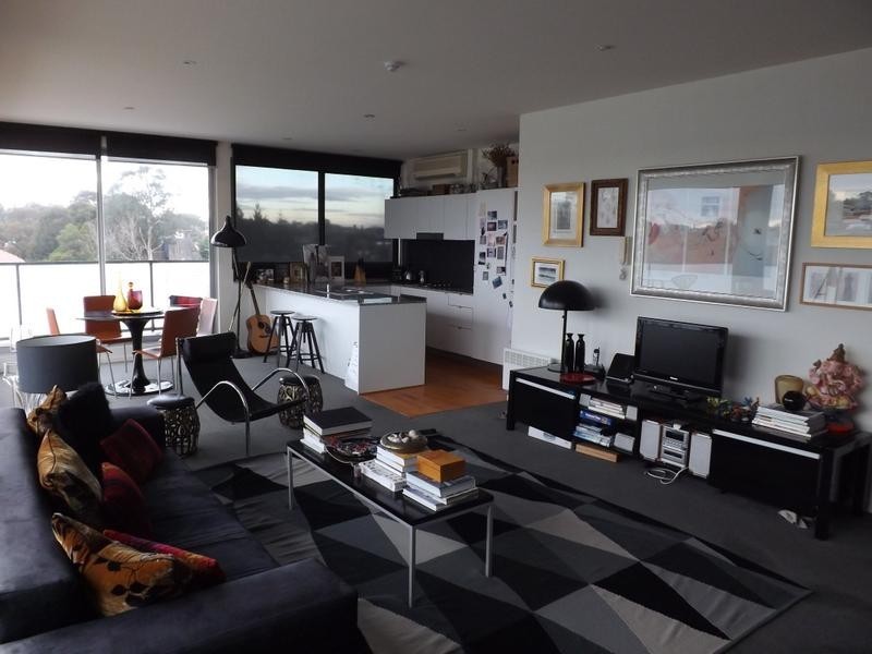 24/84-86 Westbury Street, St Kilda East VIC 3183