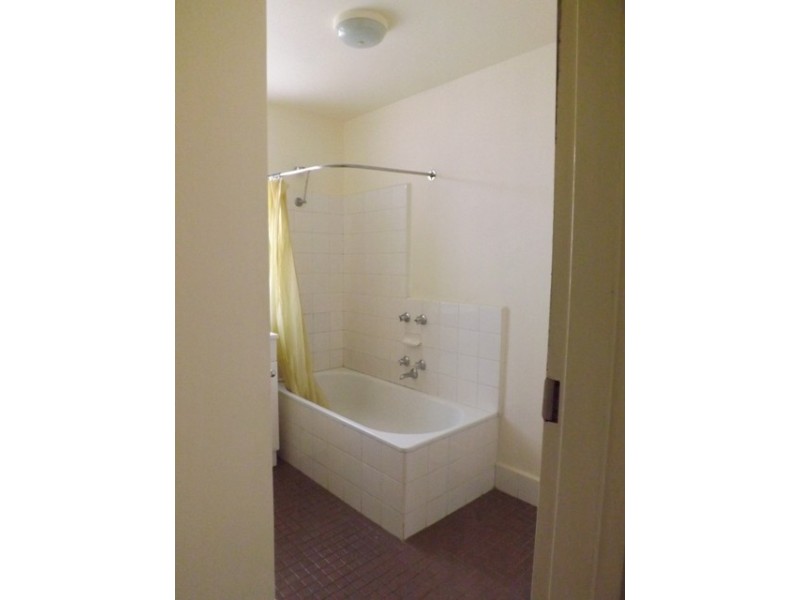 3/90 Dover Street, Flemington VIC 3031