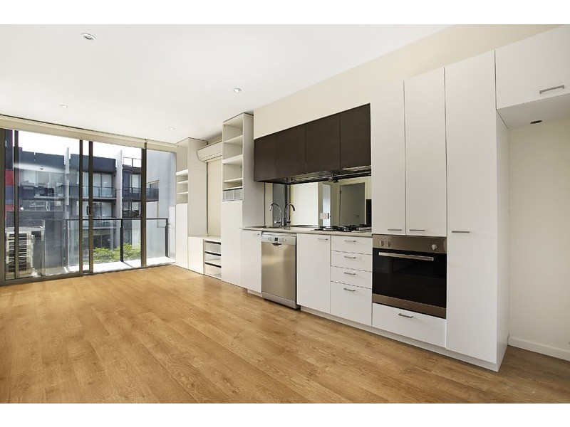 204/20 Reeves Street, Carlton VIC 3053