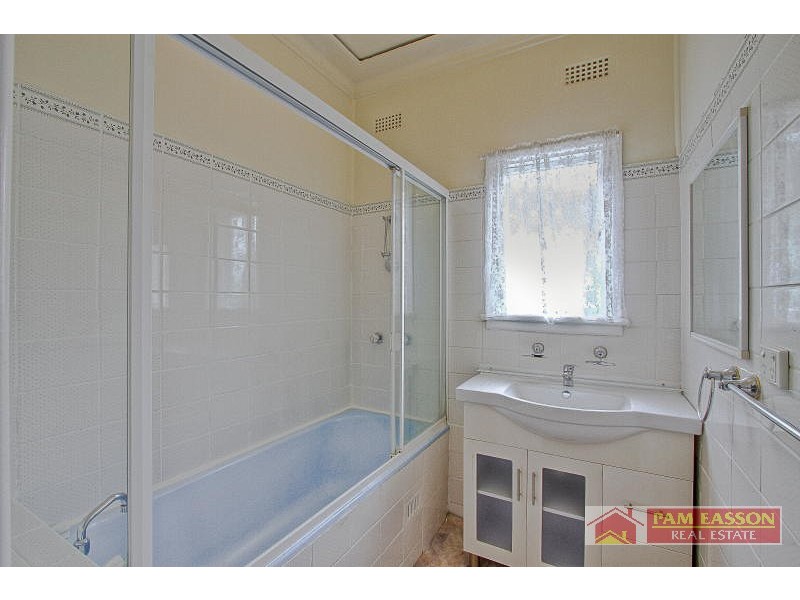 46 Glenn Avenue, Northmead NSW 2152