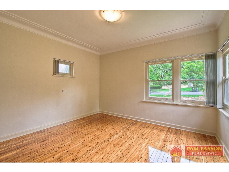 30 Wyoming Ave, Oatlands NSW 2117